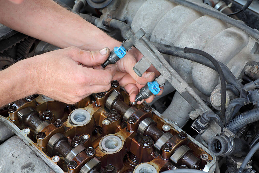 How to Clear a Clogged Fuel Line