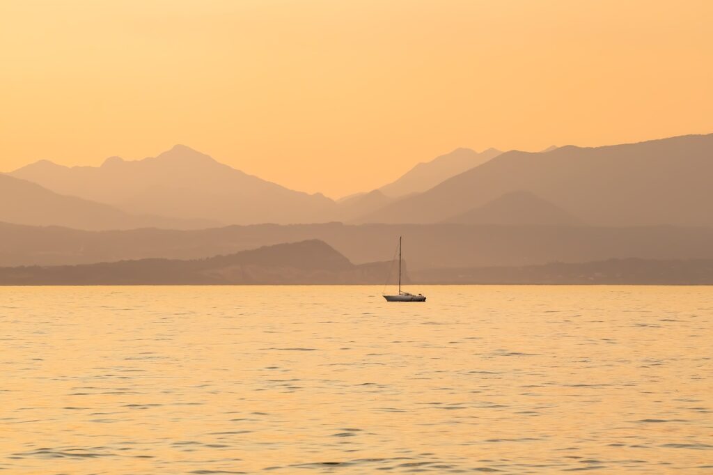 Best Bluewater Sailboats